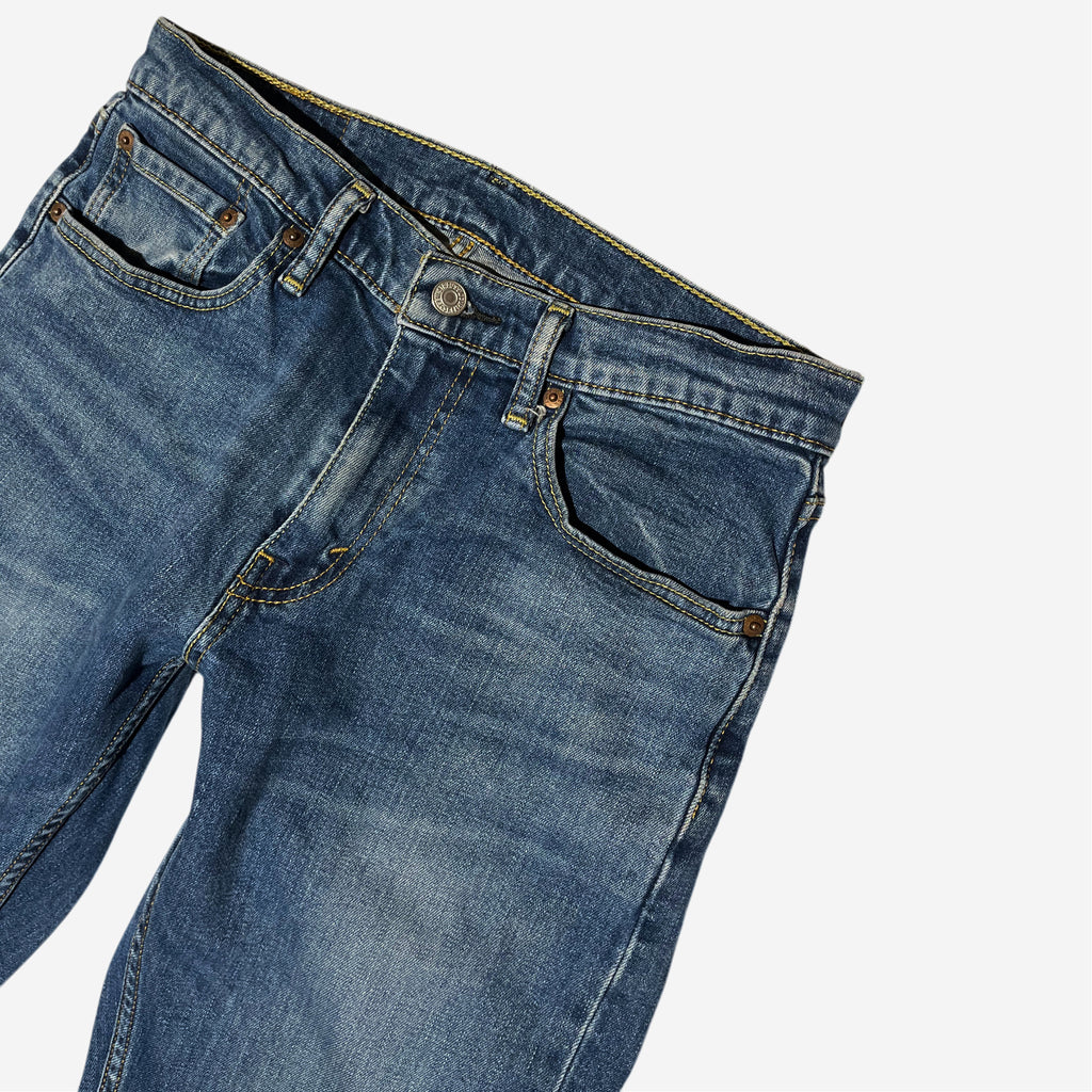 559' Relaxed Straight Fit Jeans (W30 x L34) - Evinto