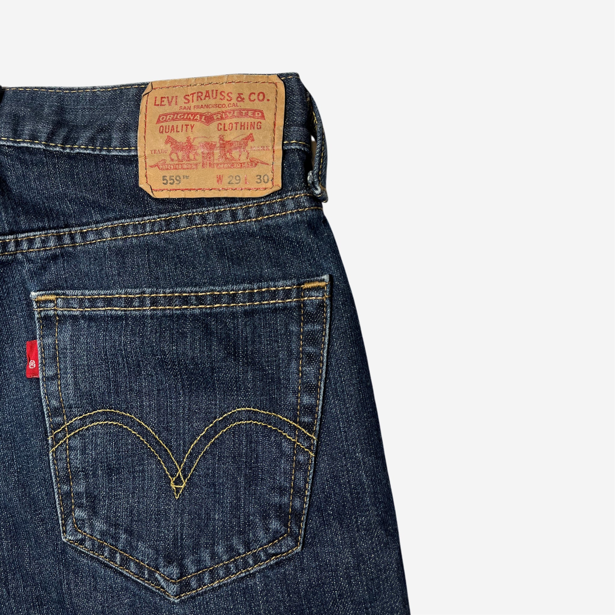559' Relaxed Straight Fit Jeans (W29 x L30) - Evinto