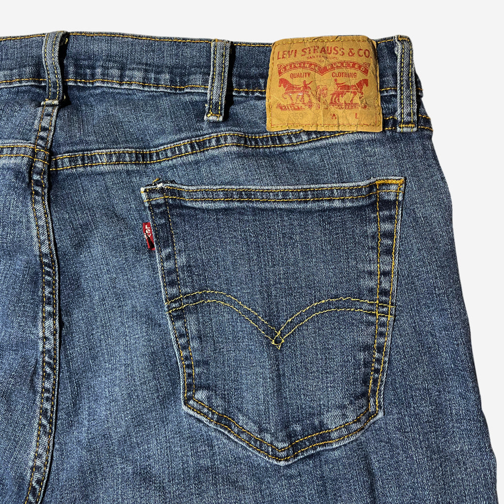 559' Relaxed Straight Fit Jeans (W40 x L32)