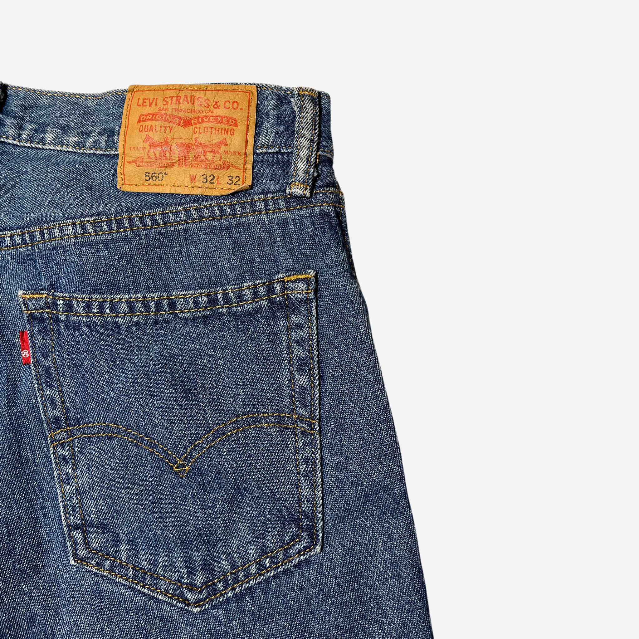 560' Loose Fit Jeans (W32 x L32)