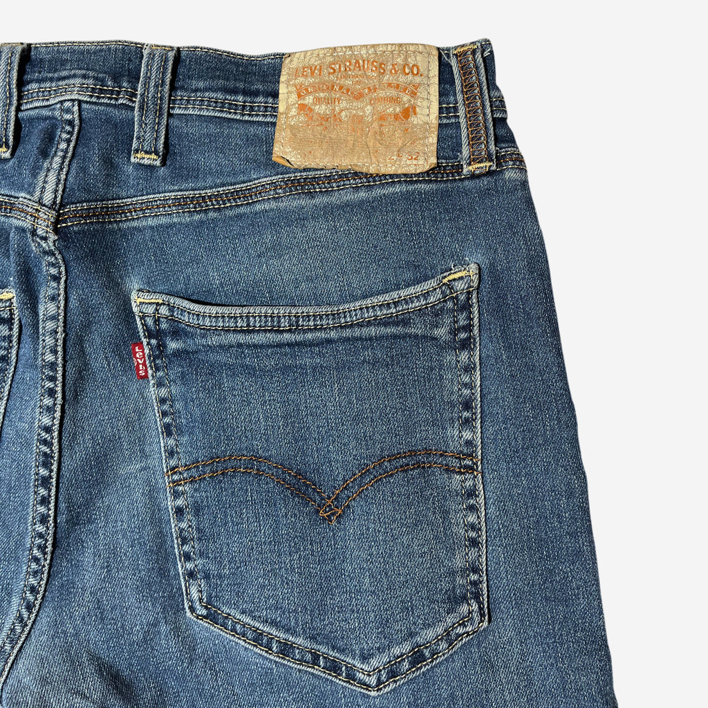Slim Straight Fit Jeans (W32 x L32)