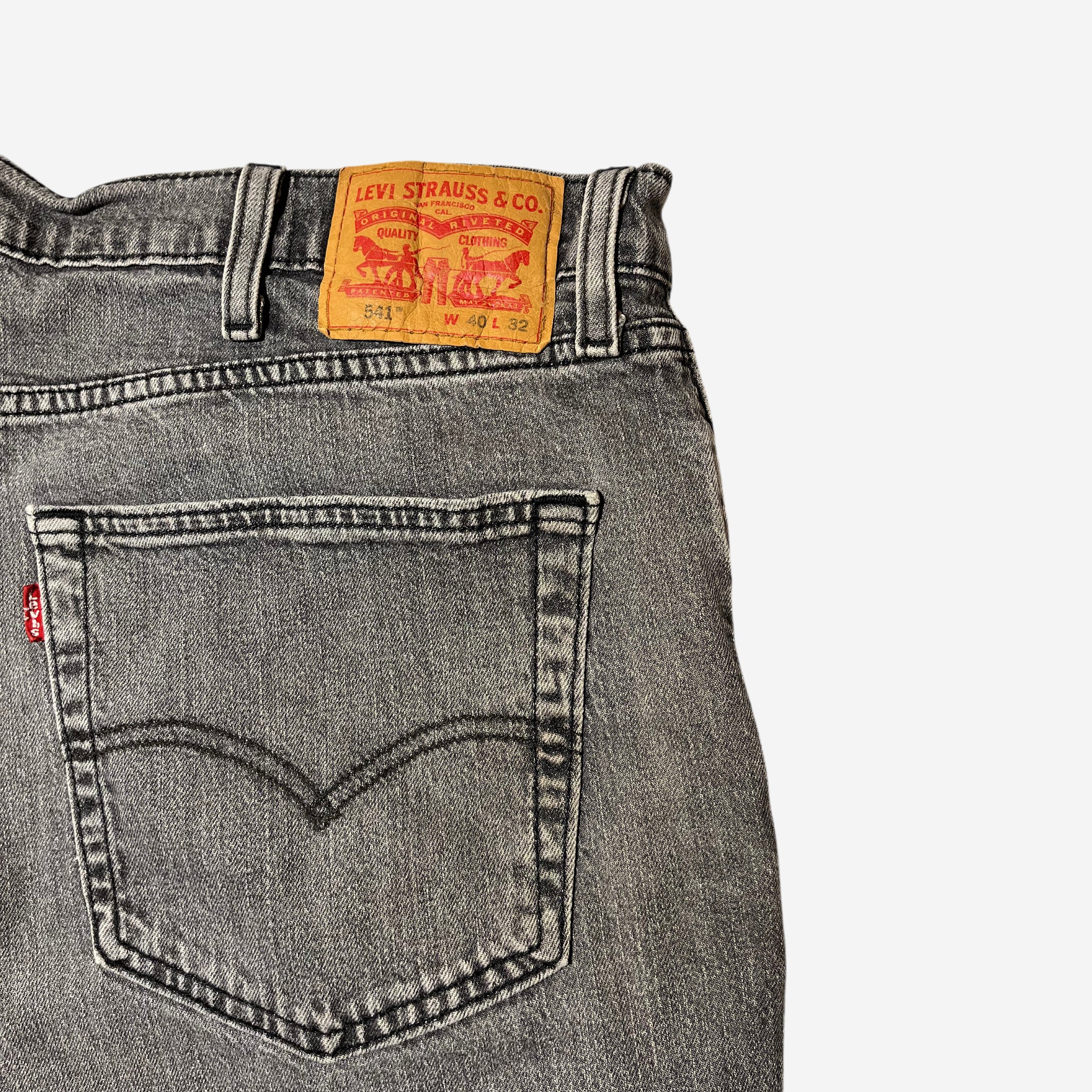 541' Relaxed Straight Jeansshorts (W40)