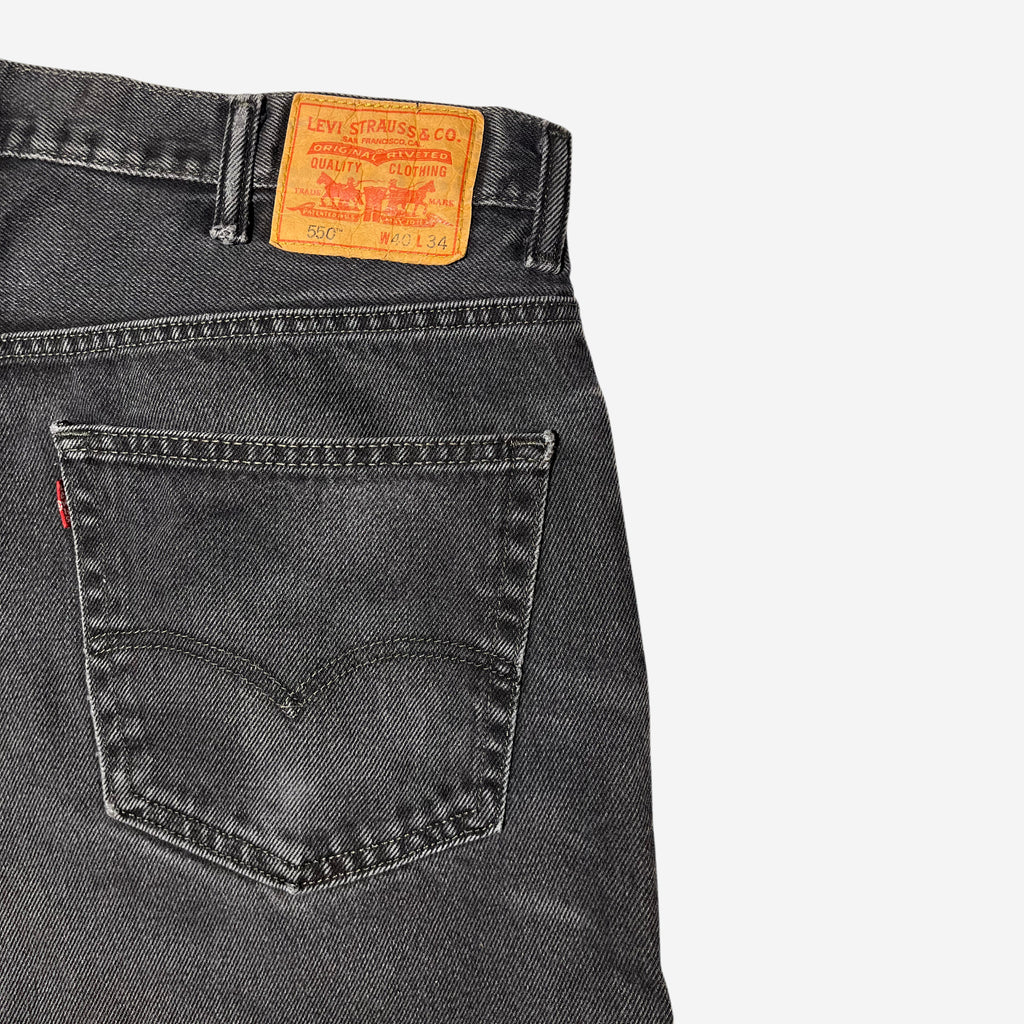 550' Relaxed Fit Jeans (W40 x L34)