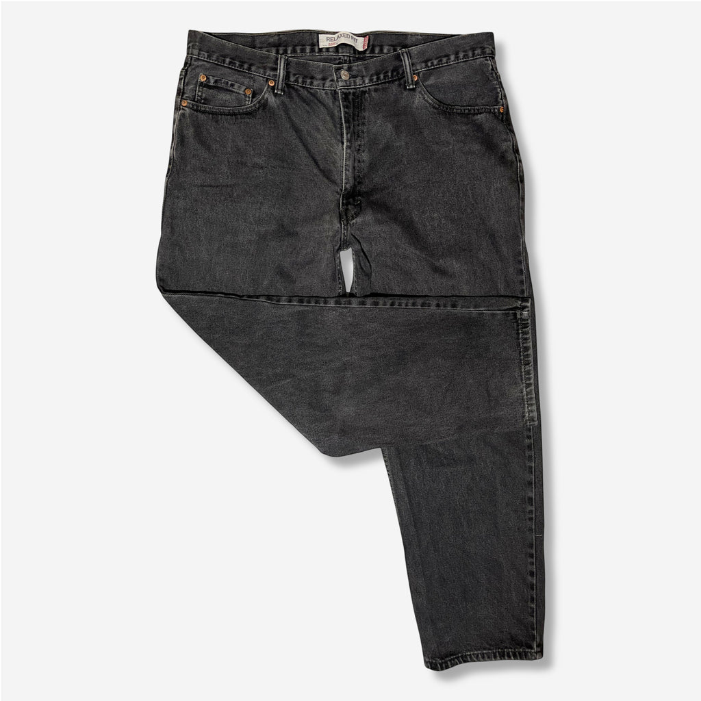 550' Relaxed Fit Jeans (W42 x L30)