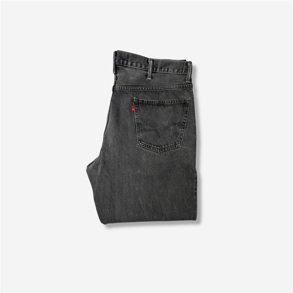 550' Relaxed Fit Jeans (W42 x L30)