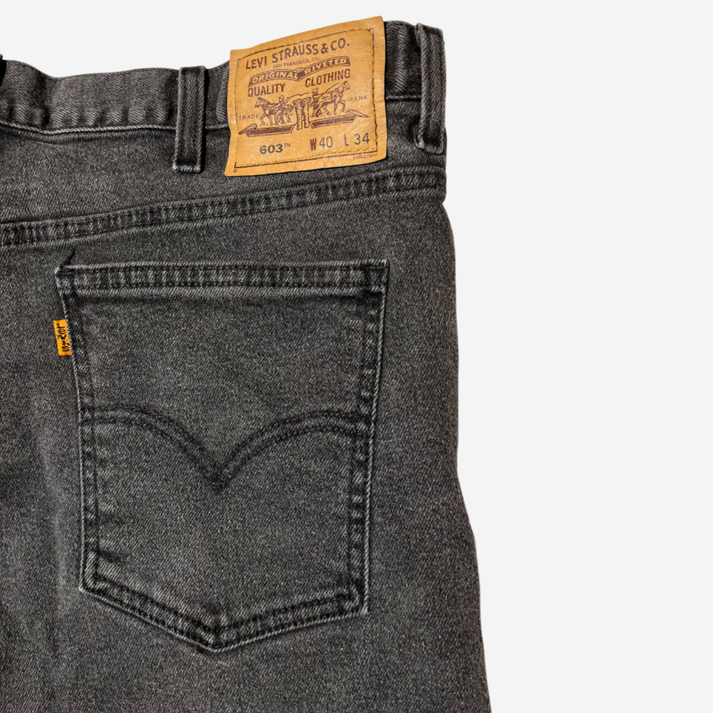 603' Straight Fit Vintage Jeans (W40 x L34) - Evinto