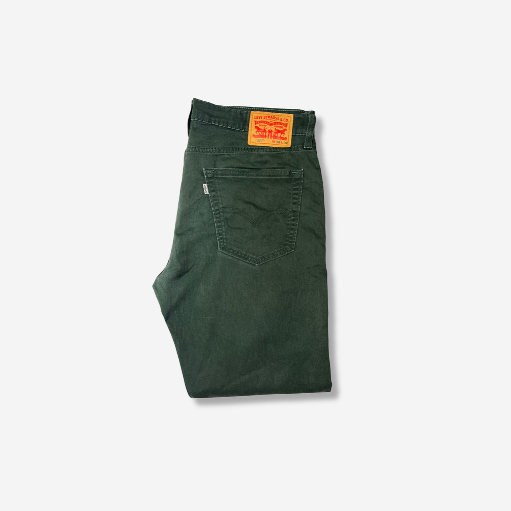 502' Tapered Fit Jeans (W36 x L32)