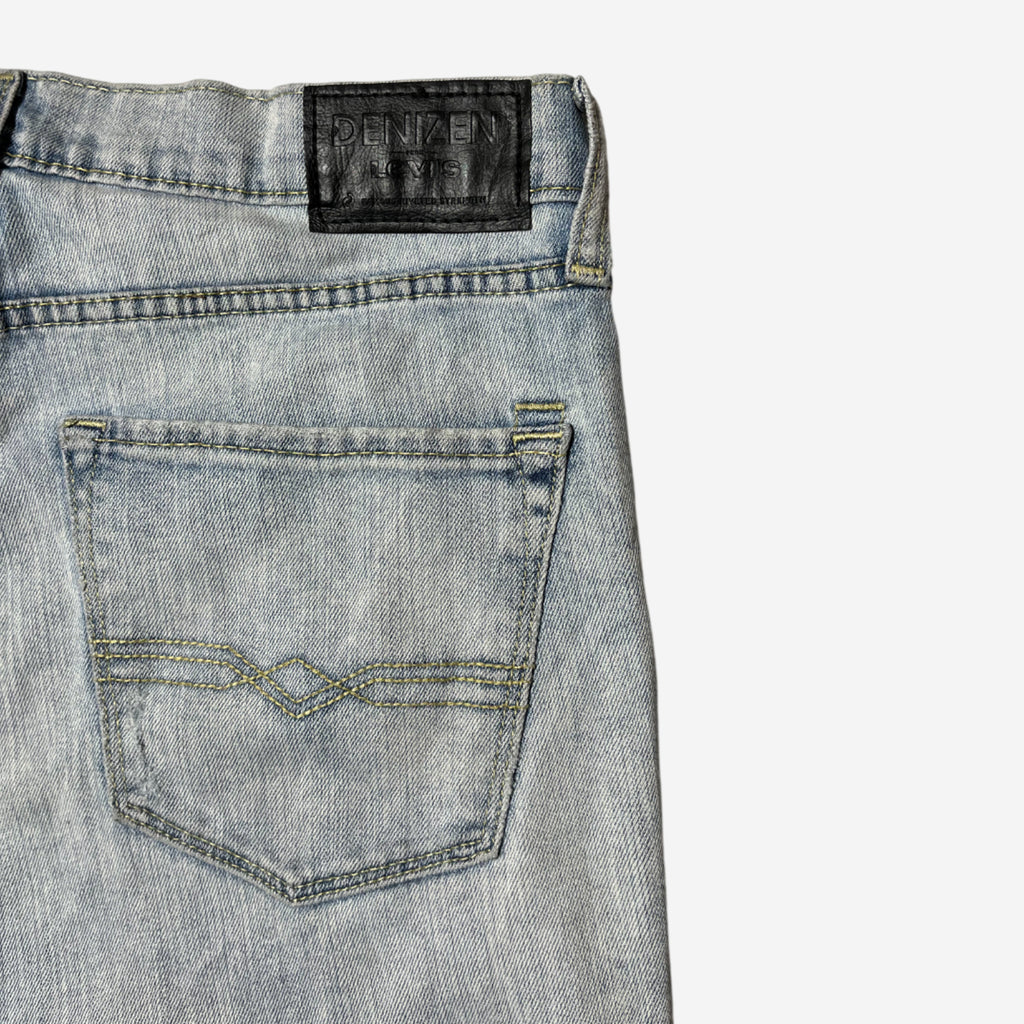 233' Slim Straight Jeans (W32 x L30) - Evinto