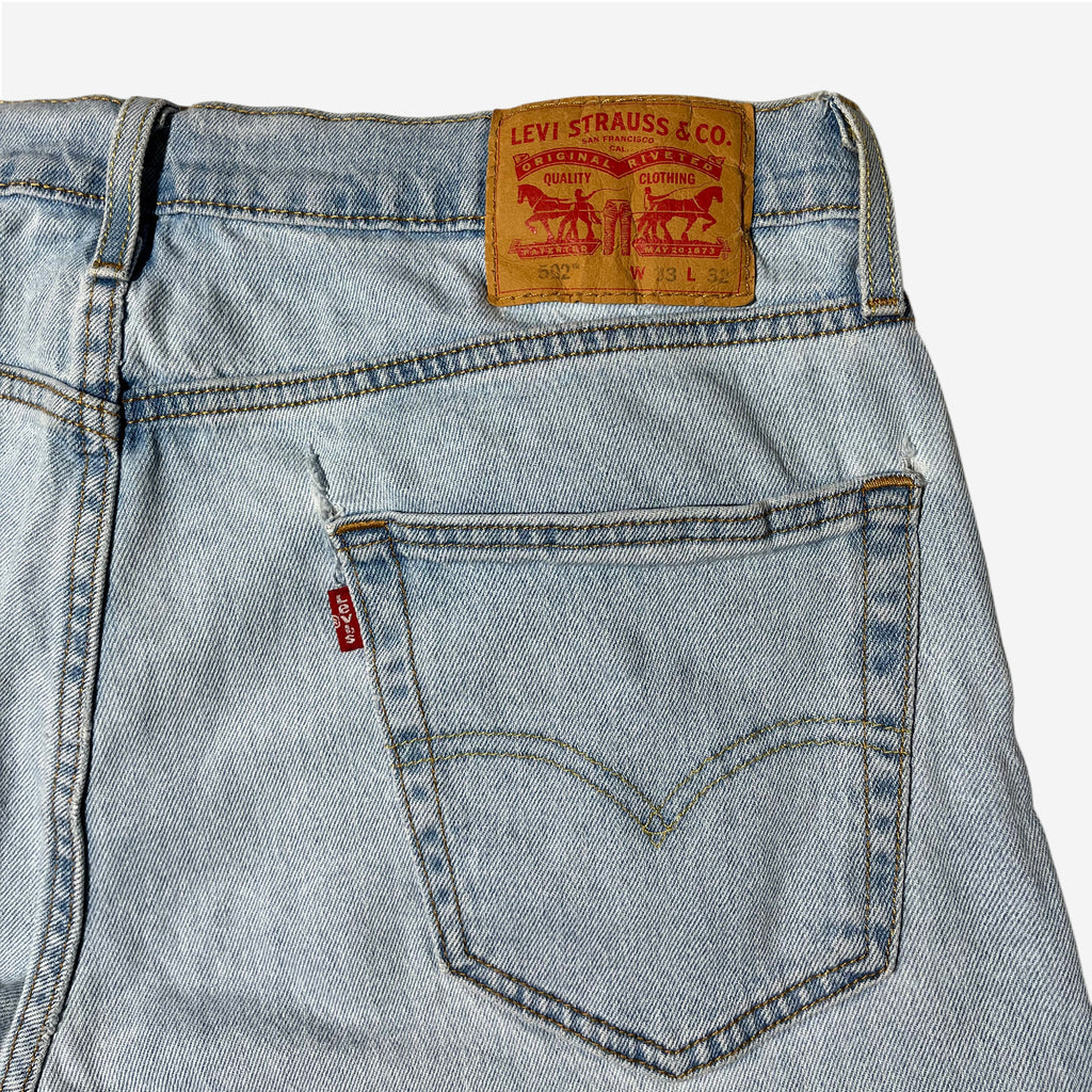 502' Tapered Fit Jeans (W33 x L32)