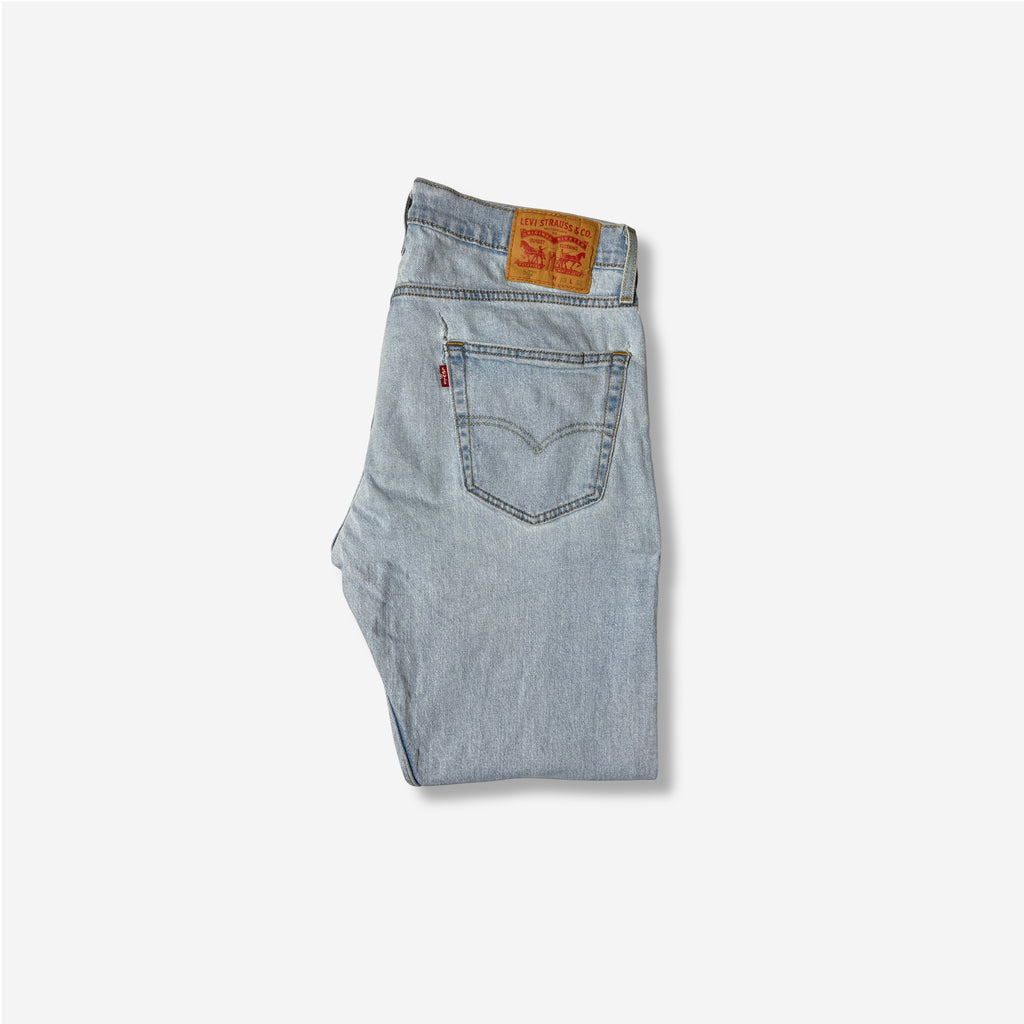 502' Tapered Fit Jeans (W33 x L32)