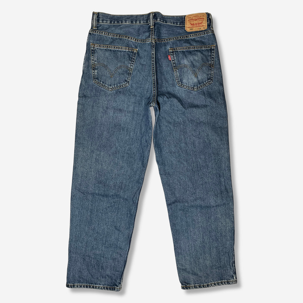 550' Relaxed Fit Jeans (W36 x L30)