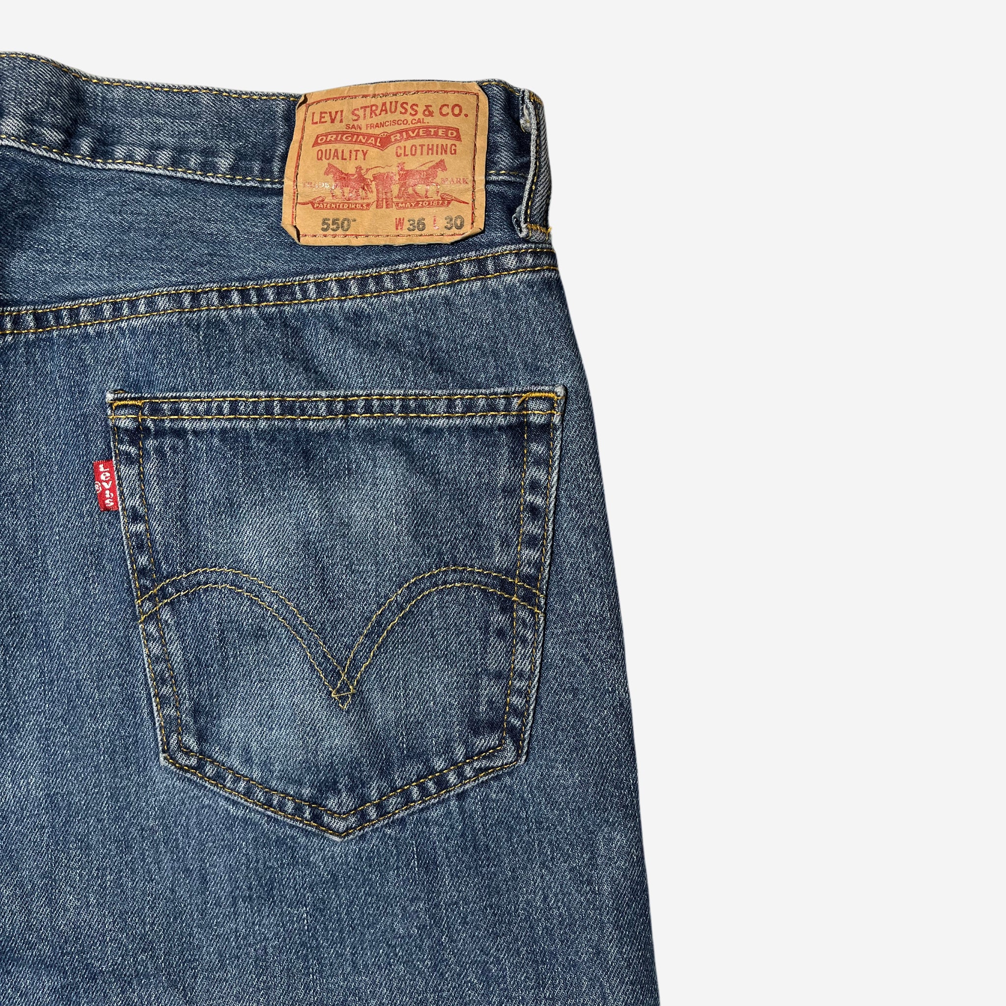 550' Relaxed Fit Jeans (W36 x L30)