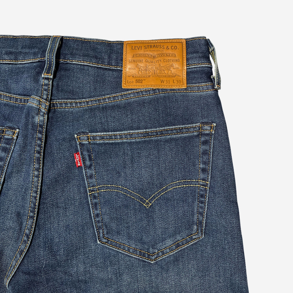 502' Tapered Fit Jeans (W31 x L29)