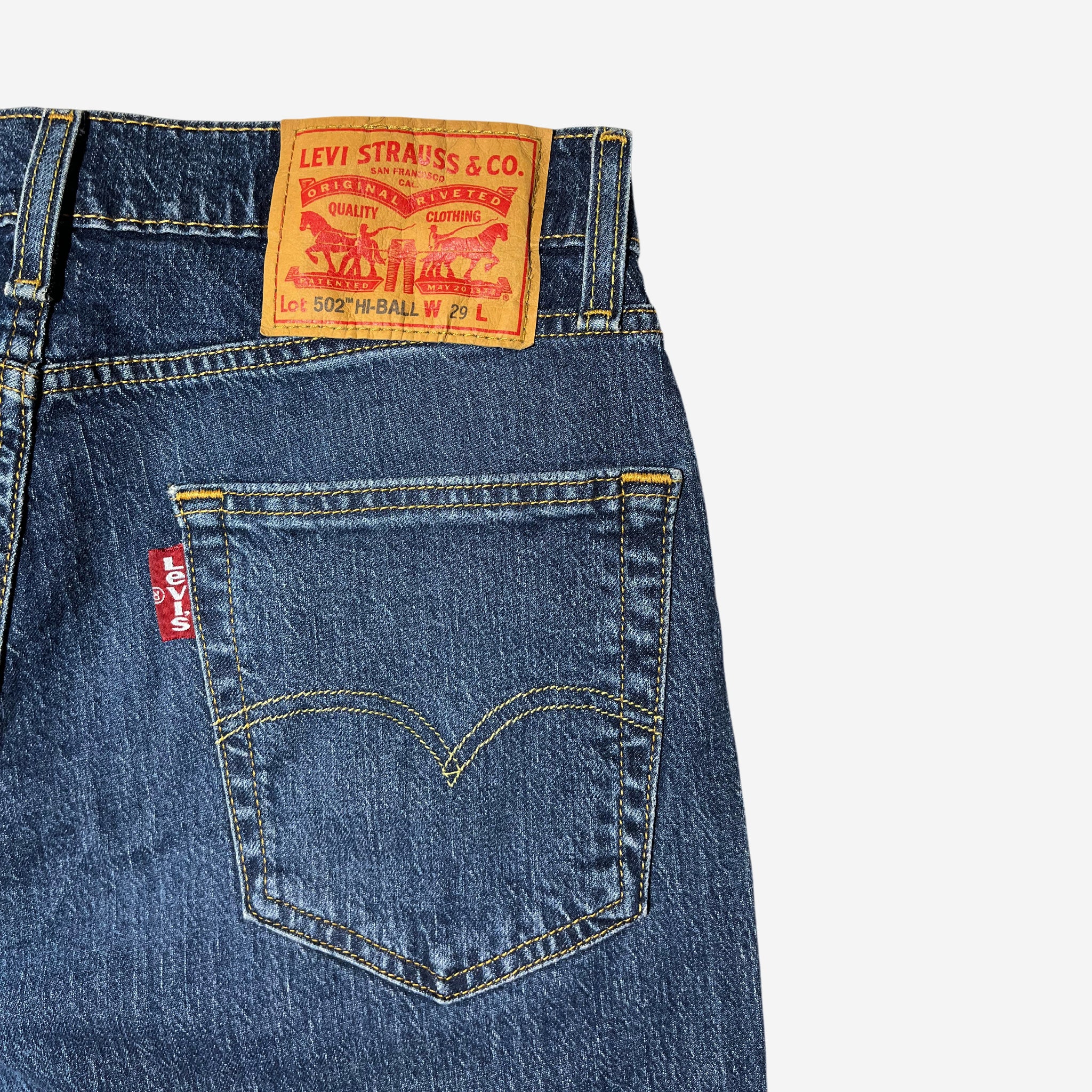 502' Tapered Fit Jeans (W29 x L30)
