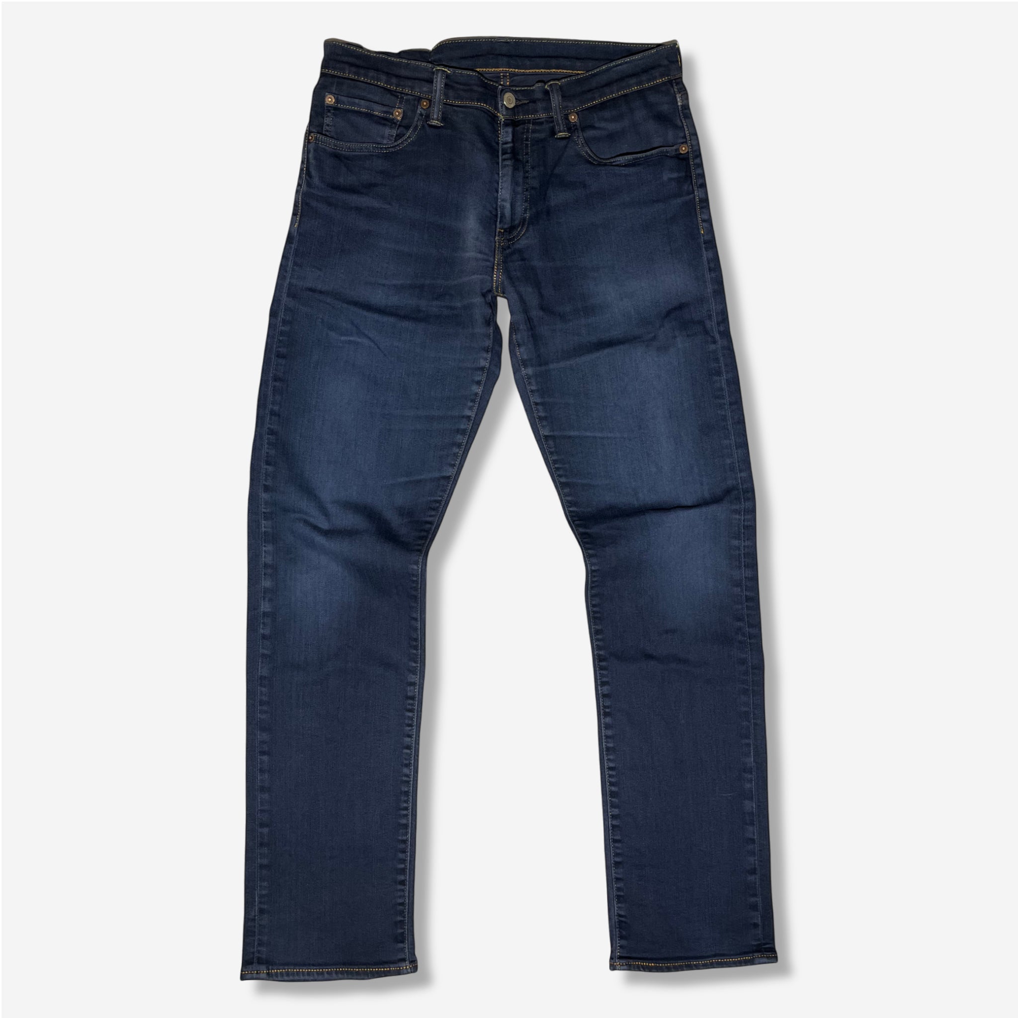 504' Regular Straight Jeans (W32 x L34)
