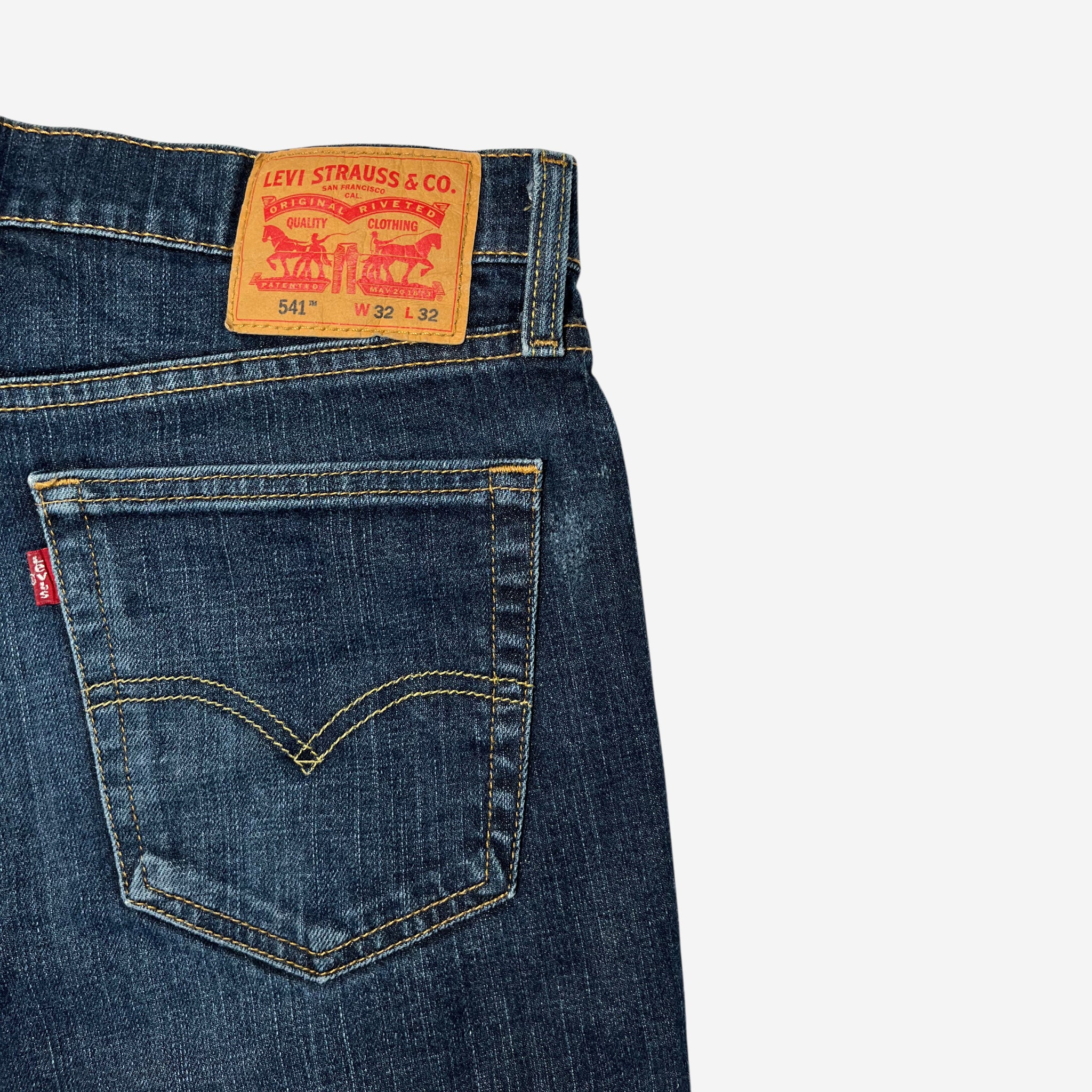 541' Athletic Taper Jeans (W32 x L32)