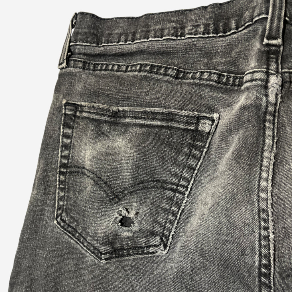 502' Tapered Fit Jeans (W34 x L32) - Evinto