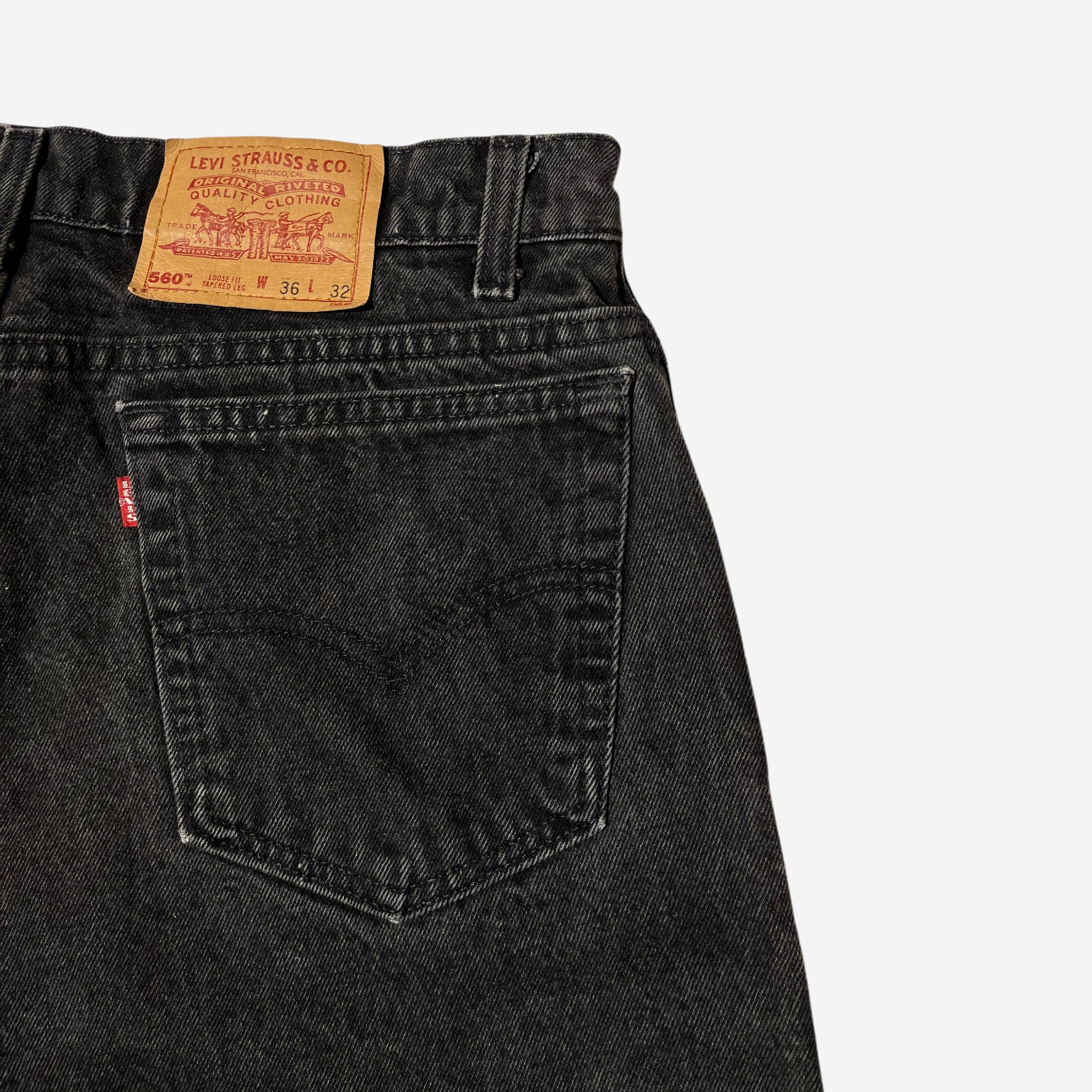 560' Loose Fit Jeans (W36 x L32)