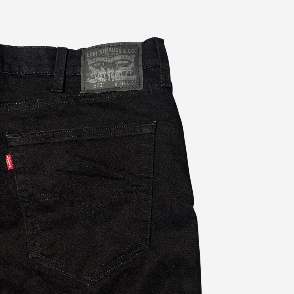 502' Tapered Fit Jeans (W40 x L32)