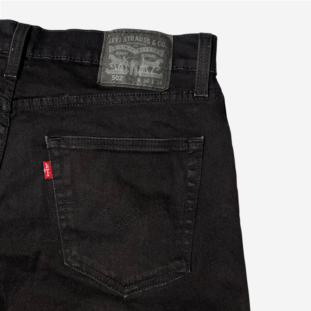 502' Tapered Fit Jeans (W34 x L34)