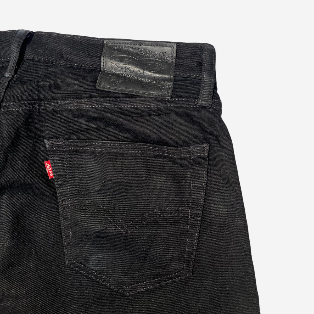 504' Regular Straight Jeans (W32 x L30)