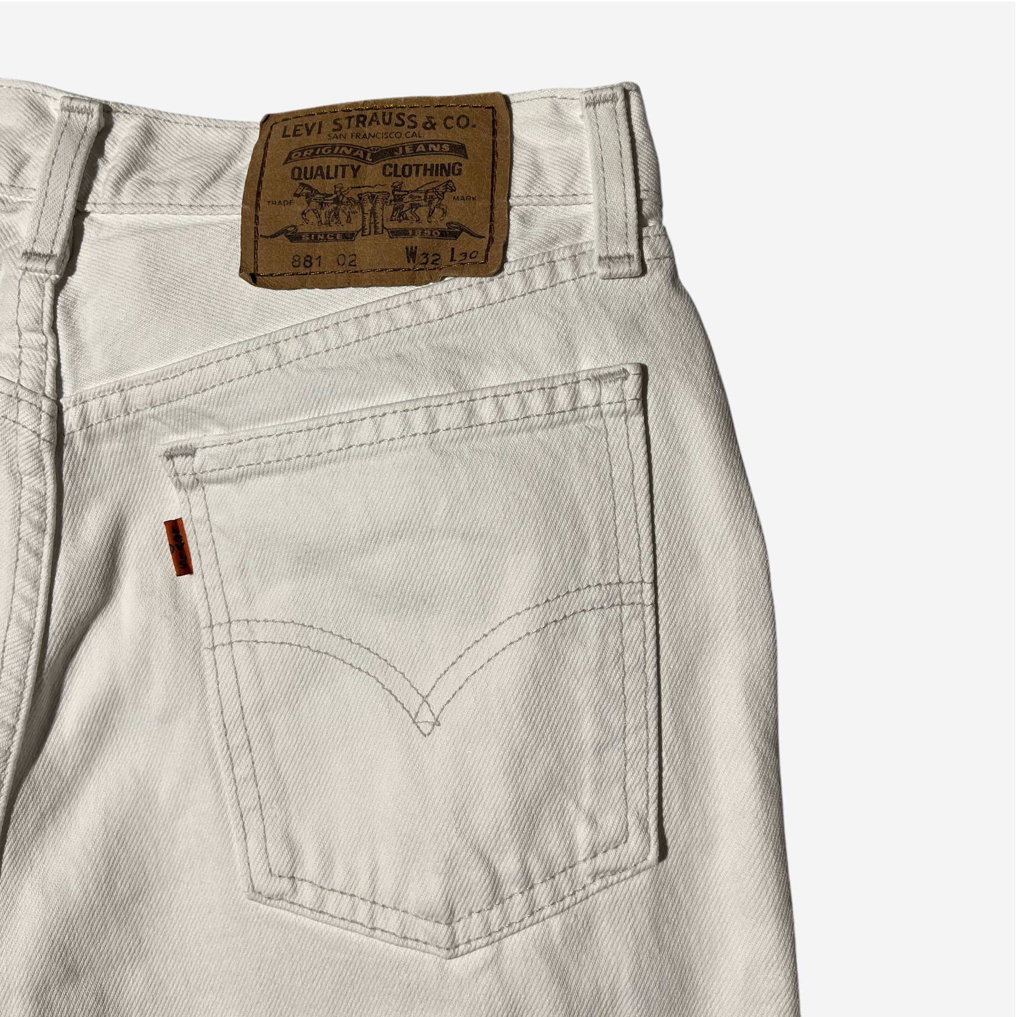 881' Vintage Straight Fit Jeans (W30 x L30)