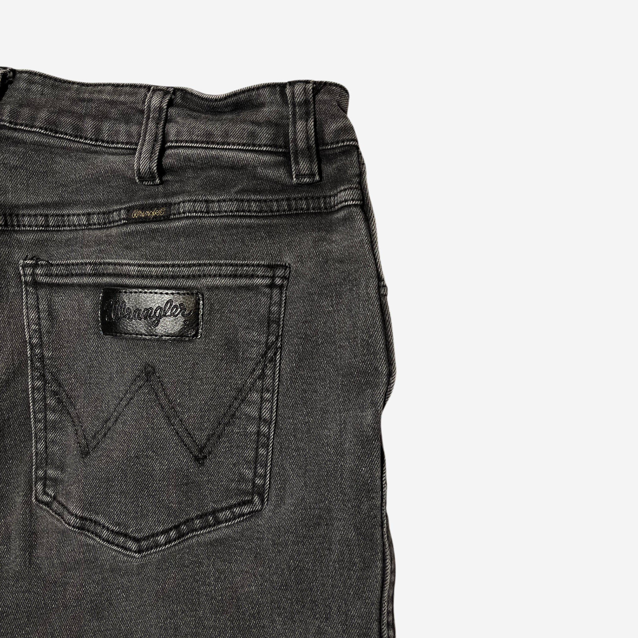 Straight Fit Jeans (W34 x L28) - Evinto