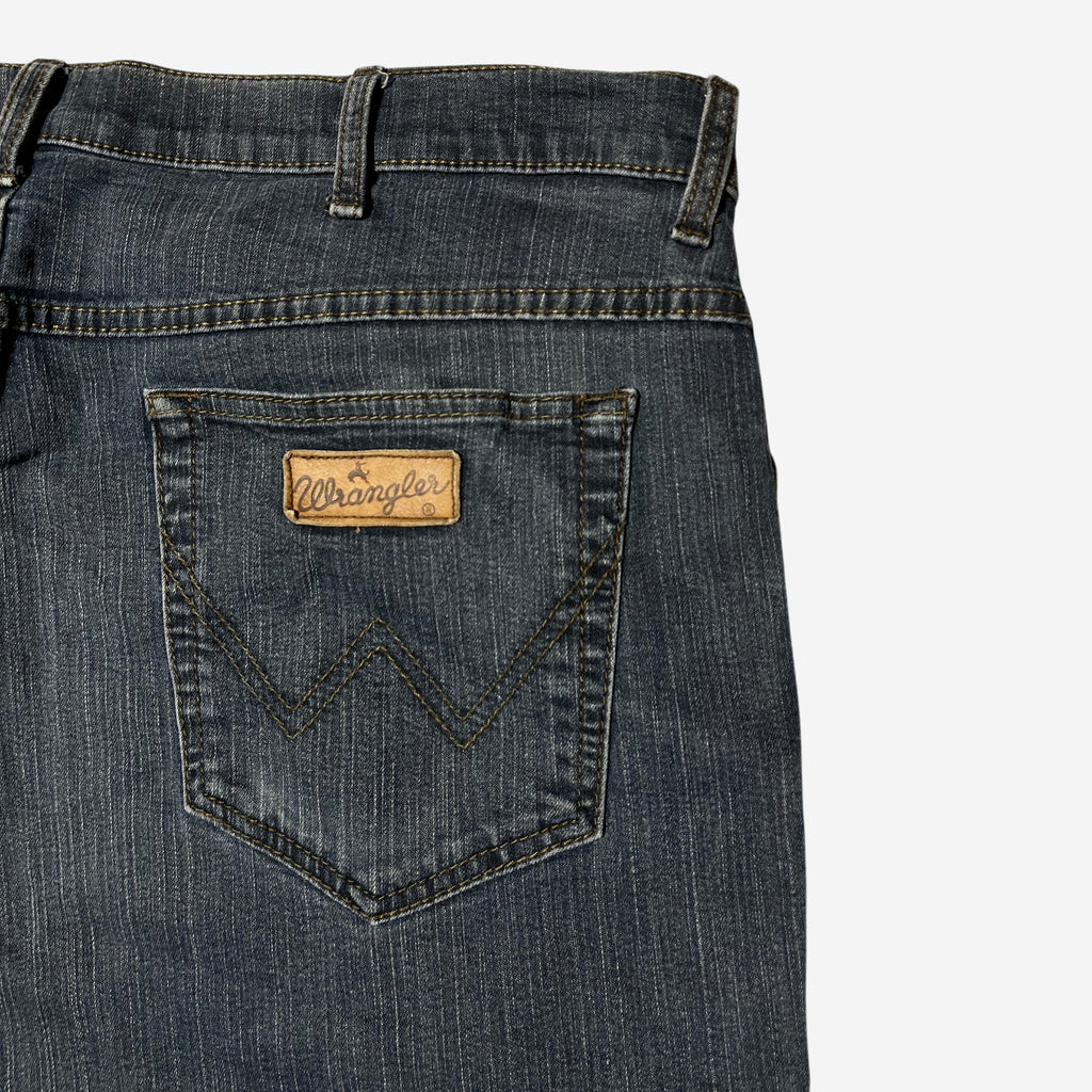 Straight Fit Jeans (W42 x L34) - Evinto